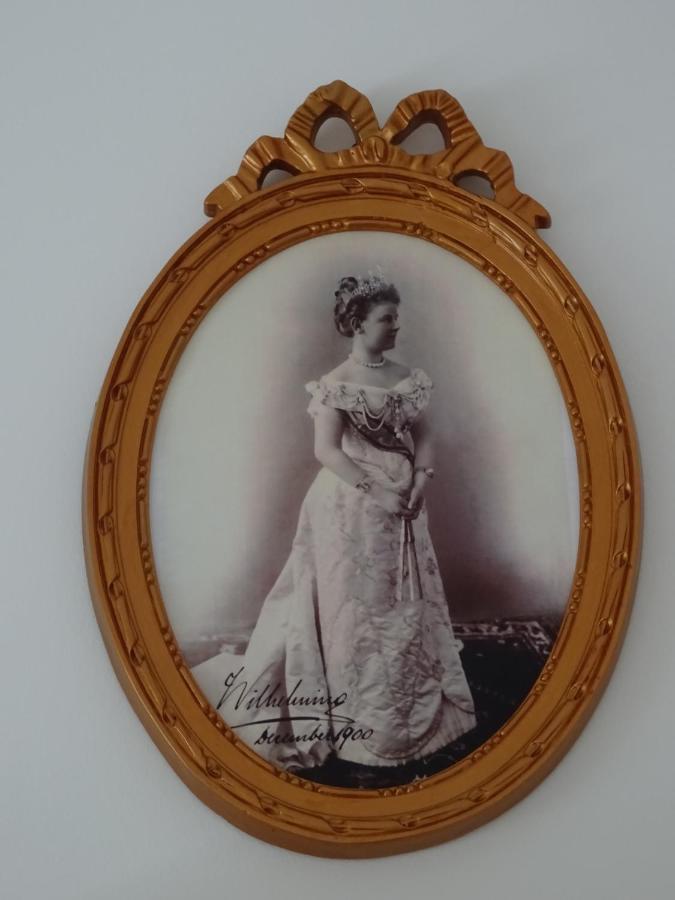 Emma'S B&B กรุงเฮก ภายนอก รูปภาพ