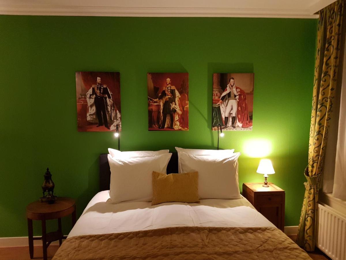 Emma'S B&B กรุงเฮก ภายนอก รูปภาพ